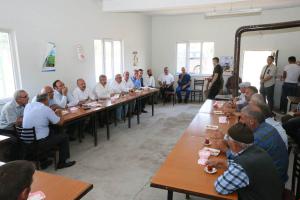 d7aec9f8-aa74-4358-a595-60d901adf443