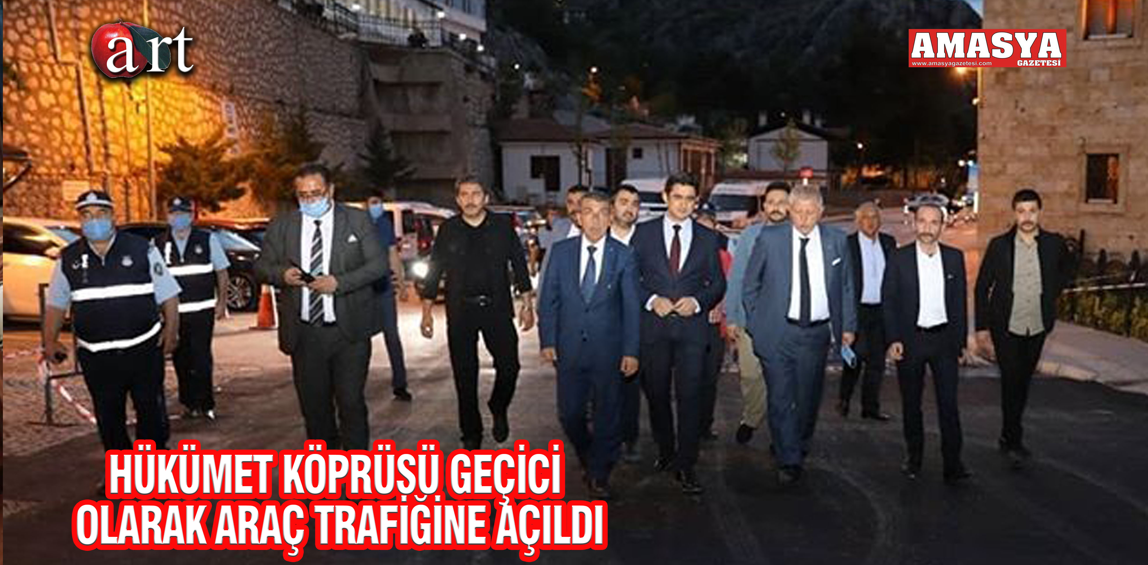 HÜKÜMET KÖPRÜSÜ GEÇİCİ OLARAK ARAÇ TRAFİĞİNE AÇILDI