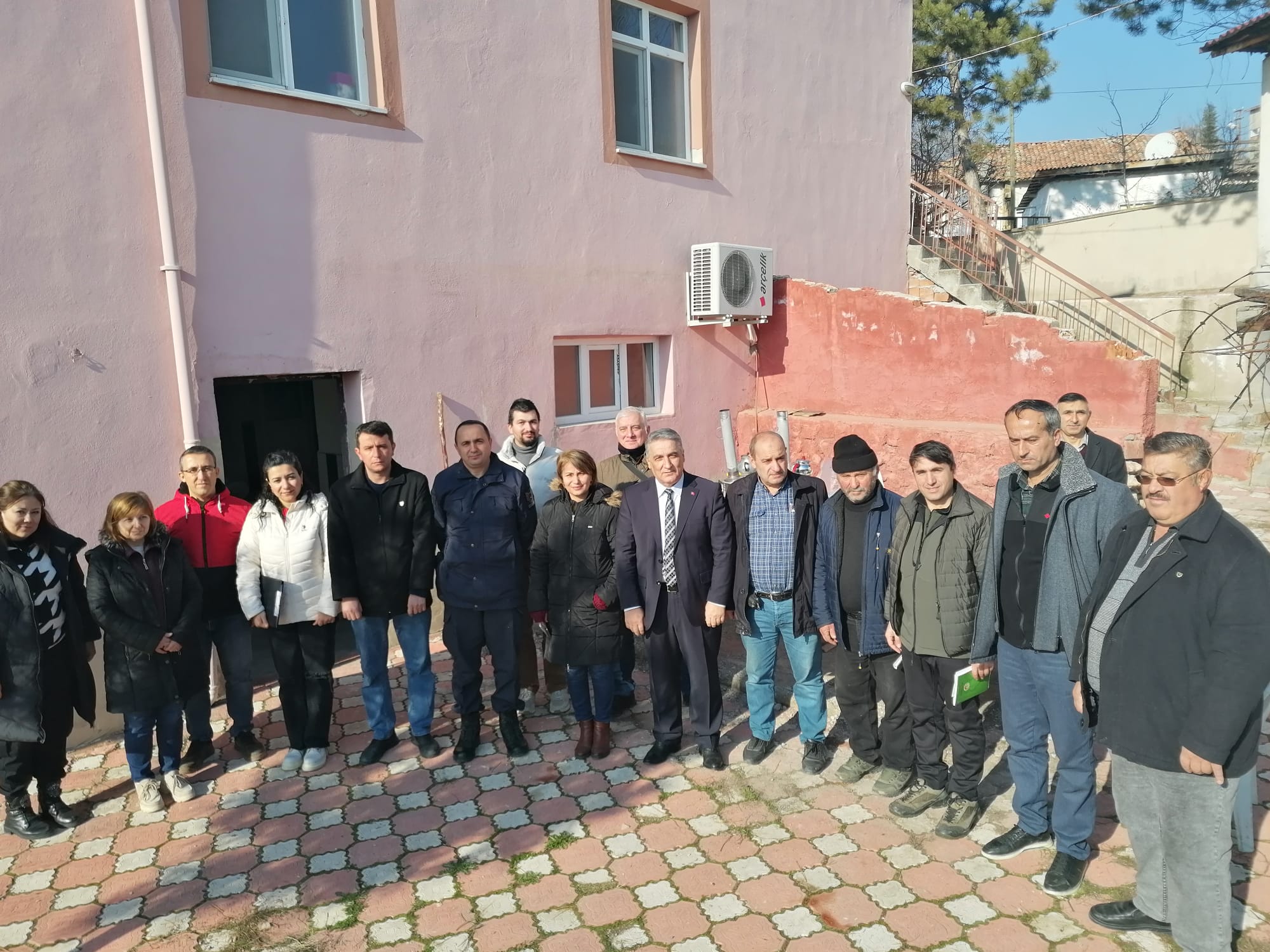 ÇATAL RES VE ENERJİ DEPOLAMA TESİS PROJESİNİN HALK BİLGİLENDİRİLMESİ VE SÜRECE KATILIM TOPLANTISI YAPILDI