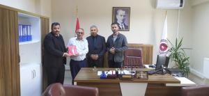 cezaevi-mudurune-hayirli-olsun-ziyareti1-1697116162 (1)