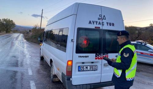 Amasya’da 42 okul servis aracı denetlendi