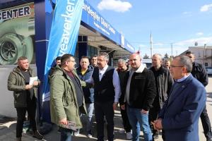 kargi-esnaf-ziyaretlerine-devam-ediyor2-1707574101